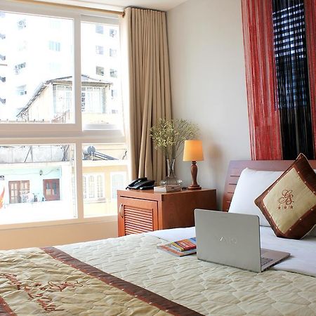 Giang Son 2 Hotel Хошимін Номер фото