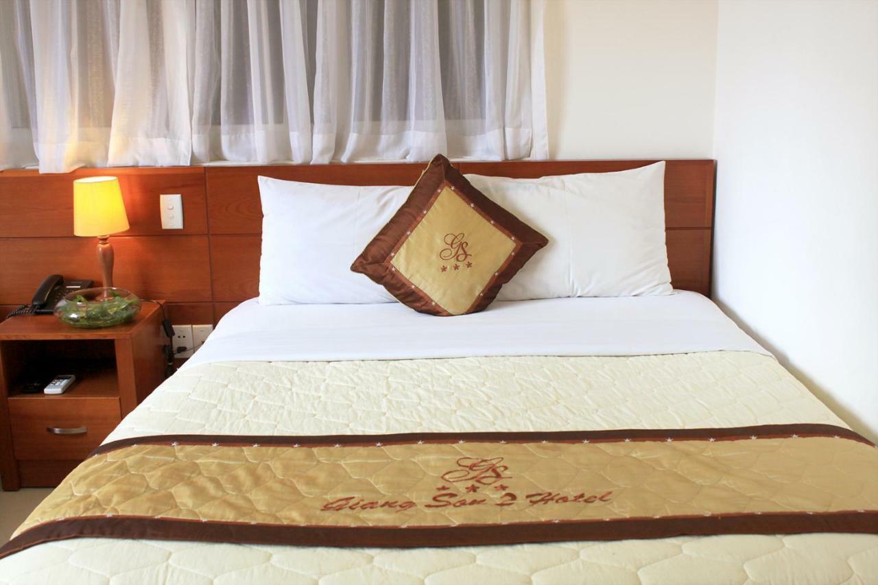 Giang Son 2 Hotel Хошимін Екстер'єр фото