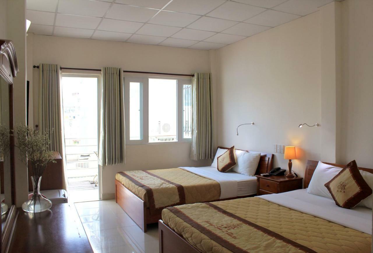 Giang Son 2 Hotel Хошимін Екстер'єр фото